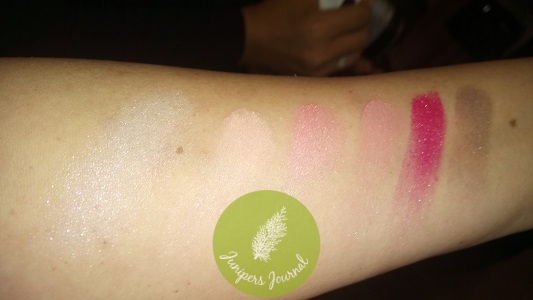Rose palette swatches