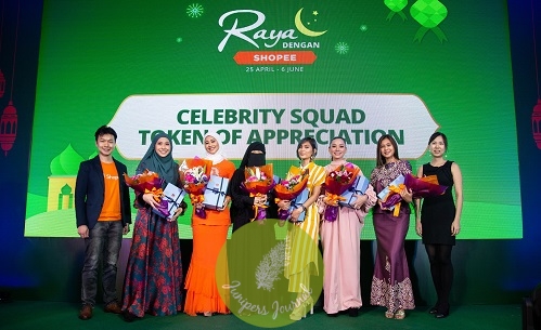 Shopee Celebrity Squad (from left to right) Zed Li, Head of Business, Shopee Malaysia, Irma Hasmie, Datin Hajah Fouziah Gous, Fynn Jamal, Nana Mahazan, Nazeera Sardi, Dayang Areeda, Marianne Chuo, Marketing Lead, Shopee Malaysia 