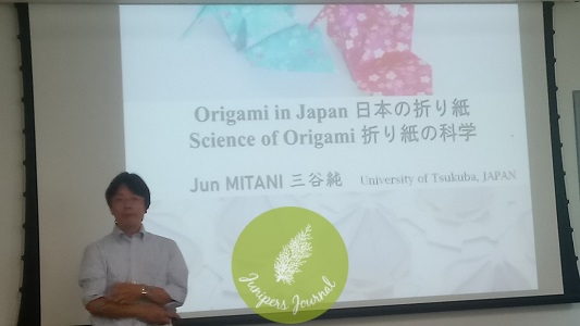 Professor Mitani Jun presenting his lecture on 3D Origami