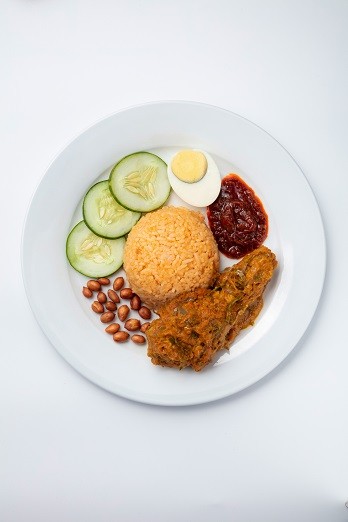 Nasi Lenak Goreng With Chicken Rendang (14 Nov - 20 Nov)