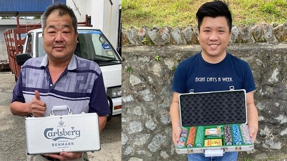 (left to right) Win a Carlsberg Poker Set when you submit your Carlsberg purchases for take aways at participating pubs and bars like Mr. Lee Sow Onn and Mr. Yong Wee Keong