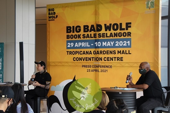 Speaking at the Press Conference today, Co-Founder and Managing Director of BIG BAD WOLF Books, Andrew Yap and Managing Director of Tropicana Gardens Mall, Andrew Ashvin, spoke about the partnership in holding their first BIG BAD WOLF Book Sale at Tropicana Gardens Convention Centre