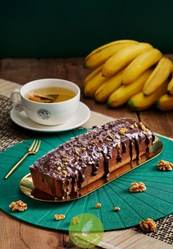 Banana Walnut LoafCalling all choco-holicsout there! We've crafted a brand-newloaf filled with generous helpings of chocolate, bananas and walnuts to satisfy your cravings!Available as a whole (RM35.00/ 600g loaf) and slices (RM9.50/slice).