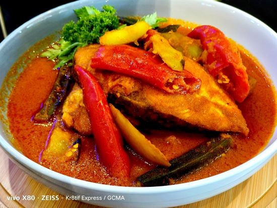Mango Curry Fish