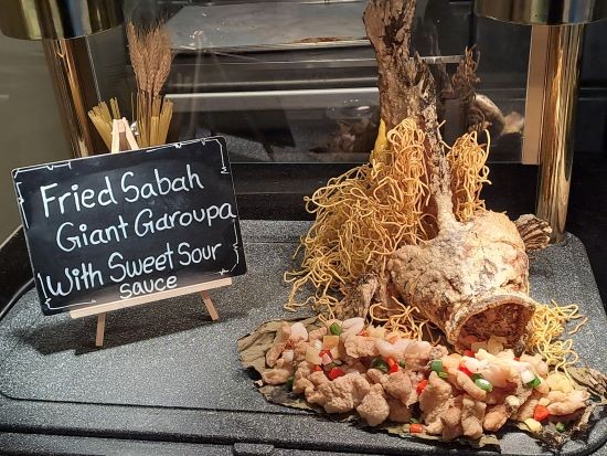 Fried Sabah Giant Garoupa with Sweet Sour Sauce