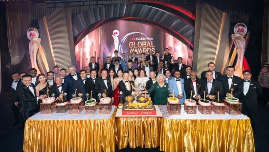 RM300,000 By McMillan Woods Global To The National Stroke Association Of Malaysia Highlights McMillan Global Woods Awards 2023 With Victorious Recipients Georgina  Hope Rineheart, Wiyona Yeung, Gine Lin, Eric Lau, Alvin Chong & Amber Chia
