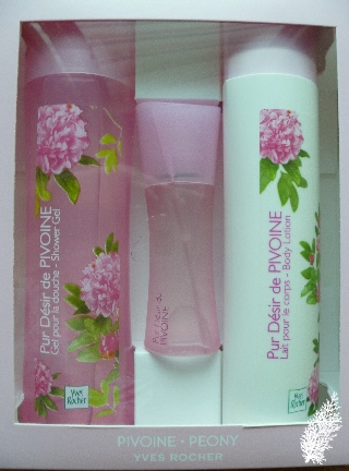 Guest Review : Yves Rocher Peony Set