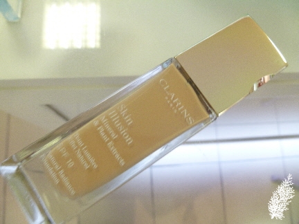 Clarins Skin Illusion SPF 10 Natural Radiance Foundation