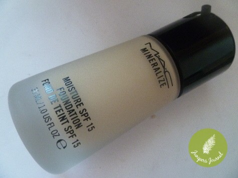 MAC Mineralize Moisture SPF15 Foundation Giveaway