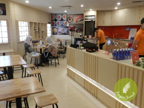 Sushi Box @ Avenue K