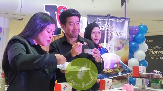 Domino’s Introduces Blueberry Cheesecake Lava Cake