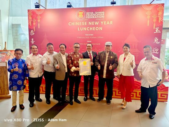 ARFF Celebrates A Prosperous Chinese New Year By Commemorating Malaysia’s Formation Through National Record For The Largest Pair Of Chinese New Year Calligraphy
