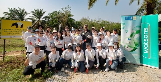 Hada Labo’s ‘We Care For Nature’ Plants 750 Trees For Tapir Conservation