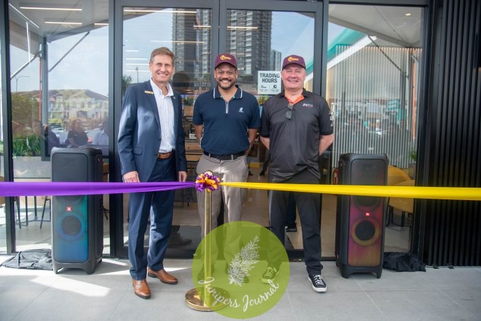 MESRA Introduces Debonairs Pizza & Steers To Malaysia