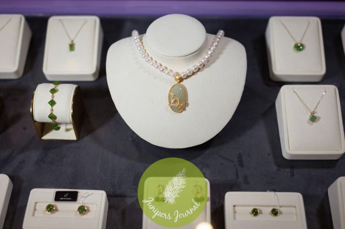 J Jade & Jewel Launches ‘Jade Holiday Pop-Up’ At The Starhill: New Galaxy Aura Collection Debuts With Festive Sparkle And Immersive Floral Dome Experience From Dec 9 To 21