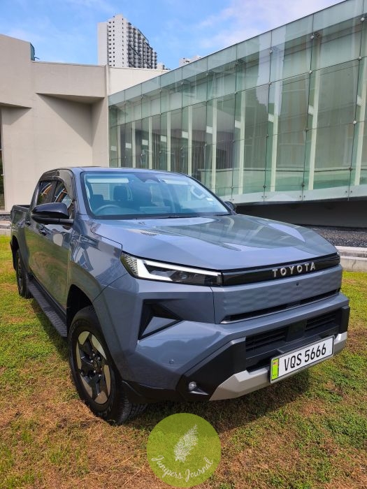 2026 Toyota Hilux BEV Test Drive Review By Dr Long SP